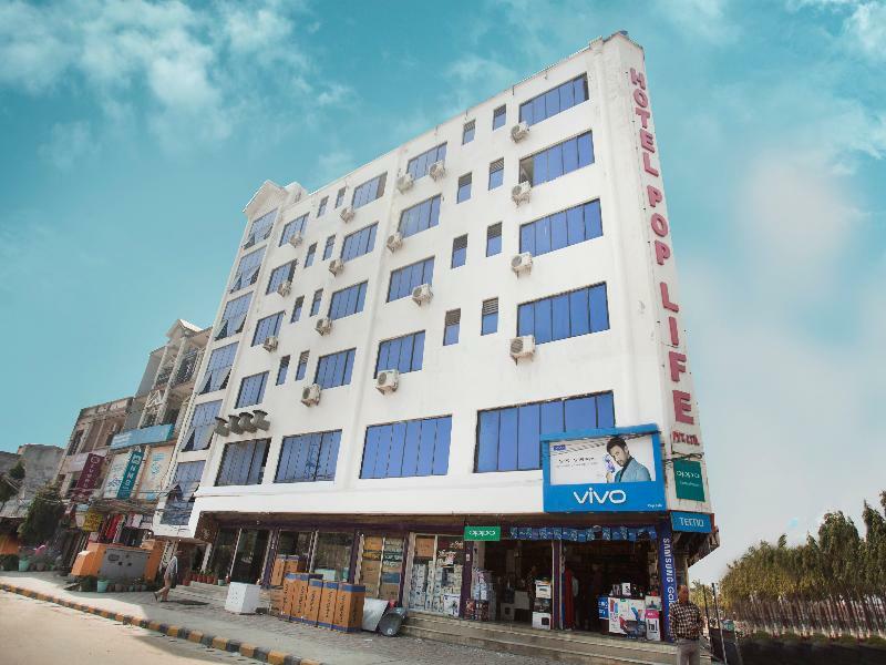 Banke Oyo 343 Pop Life Hotel المظهر الخارجي الصورة