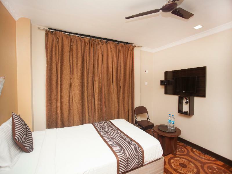 Banke Oyo 343 Pop Life Hotel المظهر الخارجي الصورة