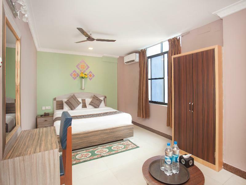 Banke Oyo 343 Pop Life Hotel المظهر الخارجي الصورة
