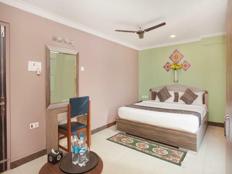 Banke Oyo 343 Pop Life Hotel المظهر الخارجي الصورة